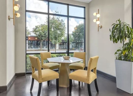 Dining Area at 17 Broad, Tennessee