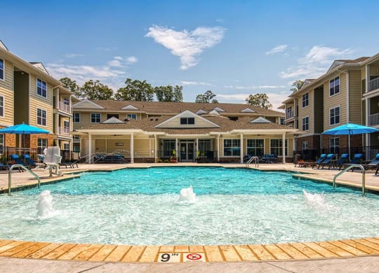 Crystal Clear Swimming Pool at Sapphire at Centerpointe, Virginia