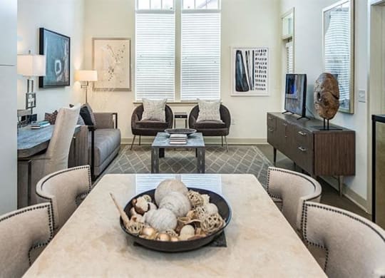 Spacious dining room at 2000 West Creek Apartments, Virginia, 23238