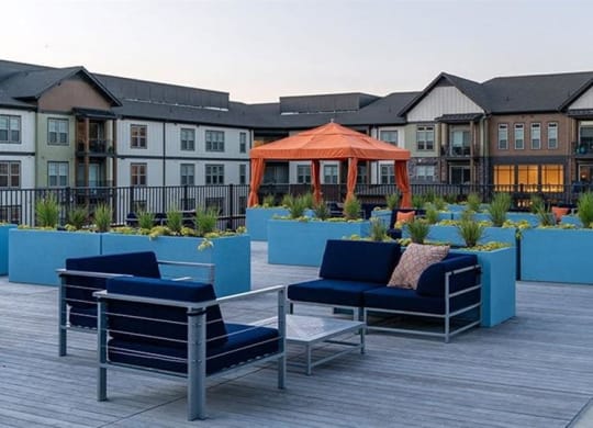 Rooftop patio at 2000 West Creek Apartments, Virginia, 23238