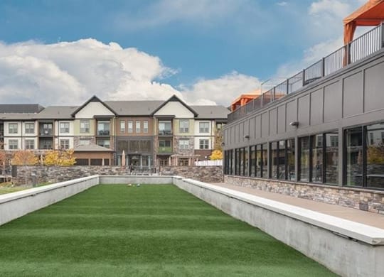 Beautiful greenery at 2000 West Creek Apartments, Virginia, 23238