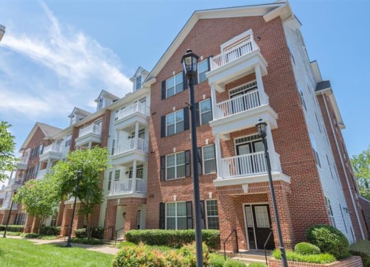 our apartments offer a clubhouse at Sterling Manor, Williamsburg