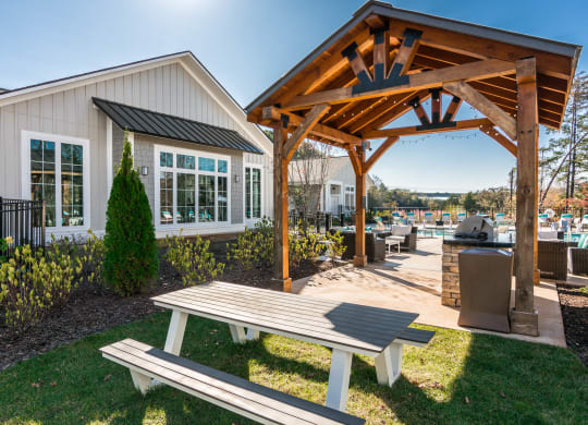 Gazebo at Village at Westland Cove Apartments, Knoxville