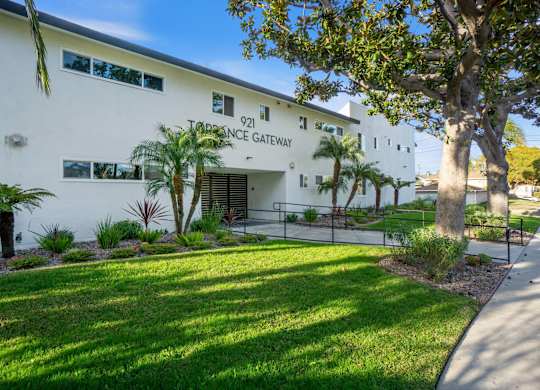 Lush Green Landscape at Torrance Gateway Apartments, California
