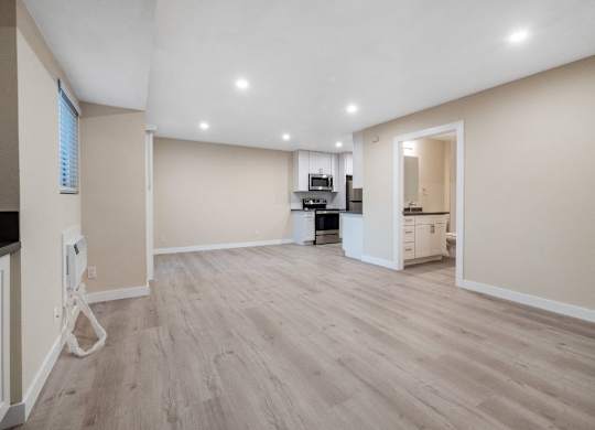 Vacant Living Area at Sunset Cliffs Apartments, California, 92084