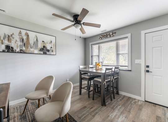 Dining Area at Lauradale, Jacksonville North Carolina