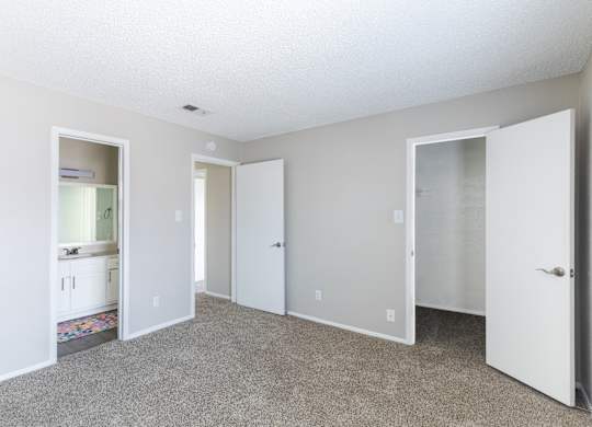 Master Carpeting at Leander, Benbrook