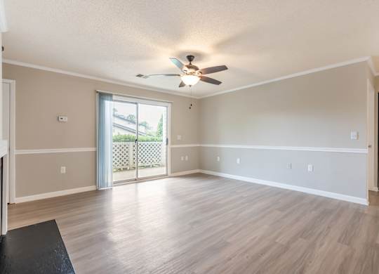 Unfurnished Living Area at Rosewood at Colony Square, Rocky Mount, 27804