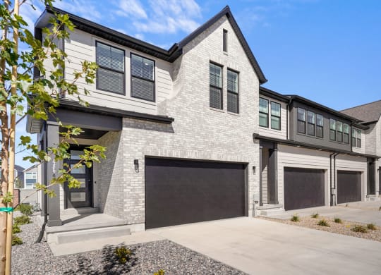 exterior photo of Crestview Point townhomes for rent in Highland, Utah