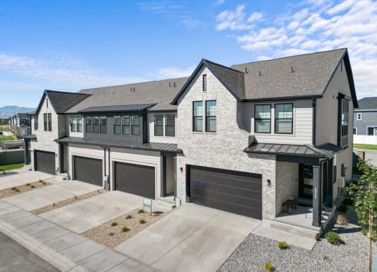 exterior photo of Crestview Point townhomes for rent in Highland, Utah
