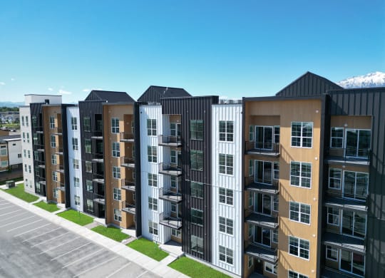 the exterior of an apartment complex