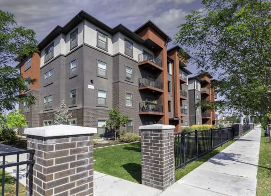the preserve at ballantyne commons apartment for rent in champaign, il