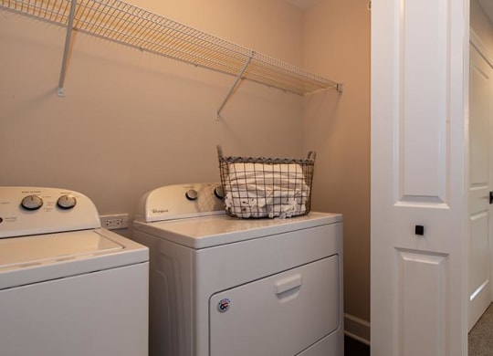 Washer Dryer at Countryside Townhomes, Illinois