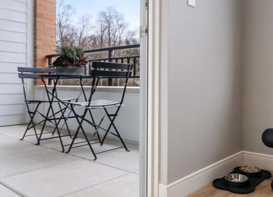 Dining Area at Clarendon Hills 229, Illinois, 60514