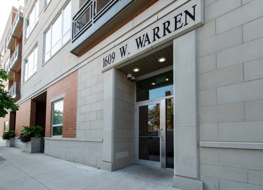 the front of the hbd warren building at Tripp 4321, Chicago, IL