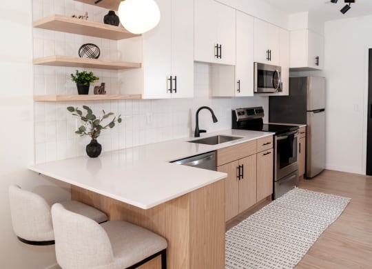 Efficient Appliances In Kitchen at CityLine Apartments, Minneapolis, MN, 55406