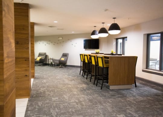 ChaskaPlace_MN_Wi-Fi lounge