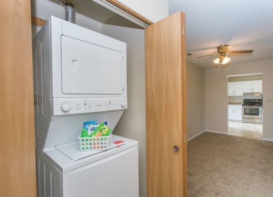 in-home washer and dryer at Cinnamon Ridge Apartments, Minnesota, 55122