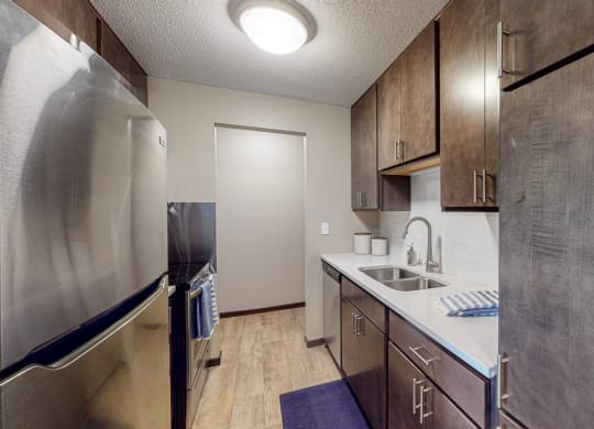 Kitchen Appliances at Shoreview Grand, Shoreview, 55126