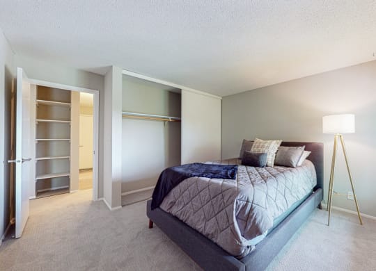 Beautiful Bright Bedroom With Wide Windows at The Tarnhill, Bloomington, MN