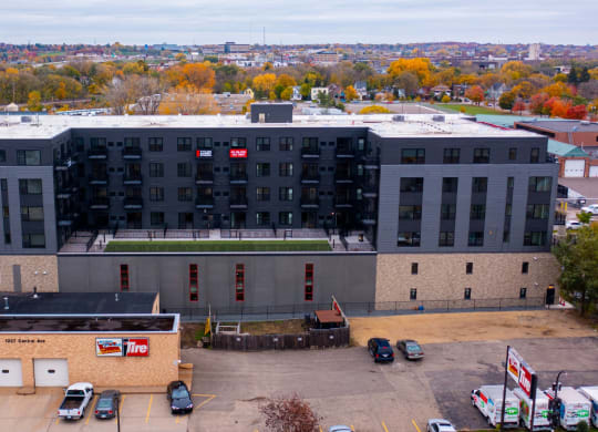 Aerial Exterior View at Tyler Street Stacks, Minneapolis