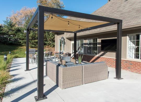 Outdoor Lounge  at Waterstone Place in Minnetonka, MN 55305