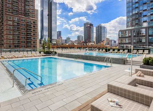 Rooftop Zero-Edge Pools at SKY Apartments, New York, NY