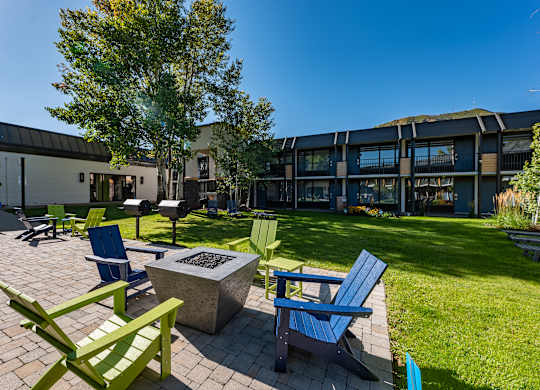 Sunny Community Courtyard