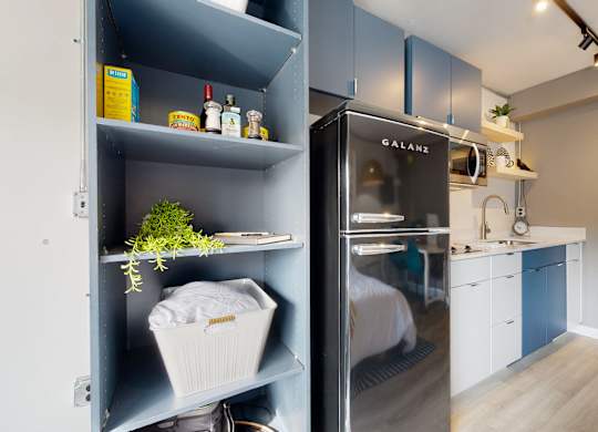 Modern Studio Kitchen
