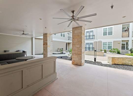 Outdoor Kitchen Area at Citadel at Westpointe Apartments, Texas