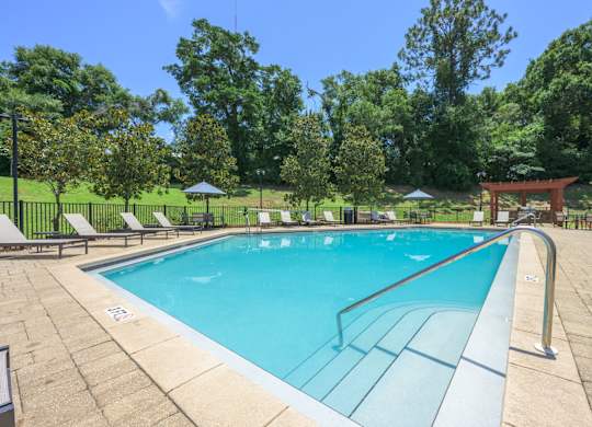 Large Swimming Pool at Spring Creek Apartments, Crestview, 32536