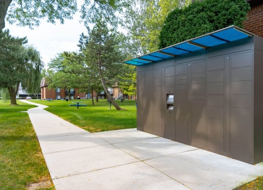 Drawbridge 24/7 Package Lockers