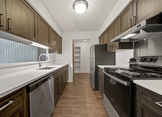 Elegant Kitchen at Franklin River Apartments, Southfield, MI