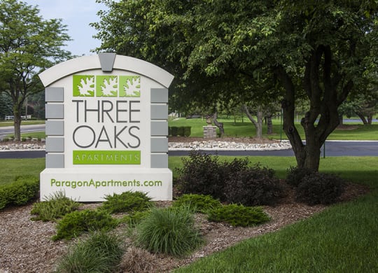 Exterior Sign at Three Oaks Apartments 4154 Three Oaks Boulevard