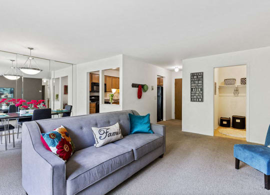 Living and Dining Room at Franklin River