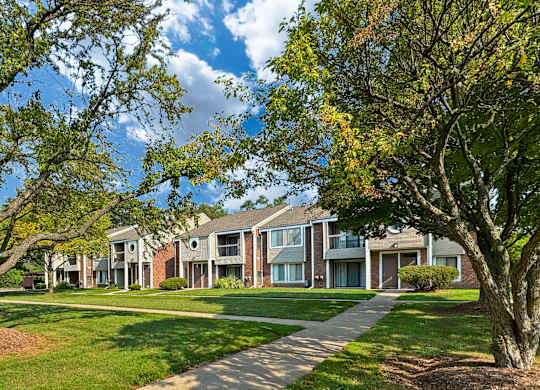 Outdoor Garden Space at Park Lane Apartments, Southfield, Michigan