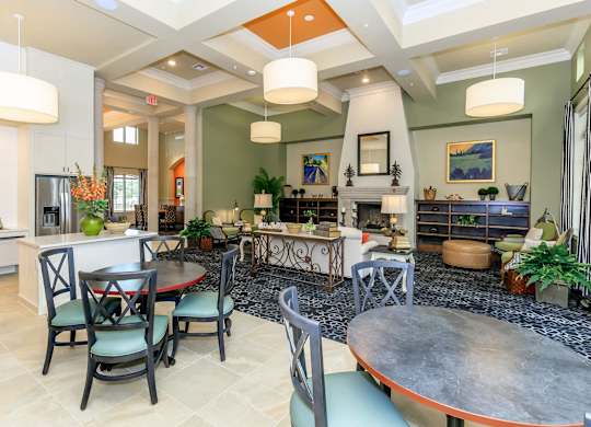 Kitchen With Dining at Hazelwood Place Apartments, Princeton