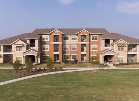 Lush Green Landscape at Cypress Creek at Parker Blvd, Texas, 75189