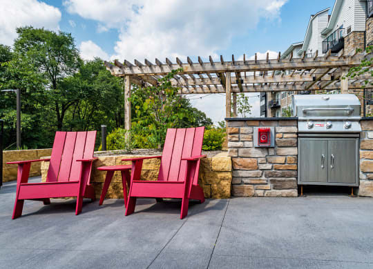 Grilling Area at The Bluffs at Liberty Glen, Minnesota