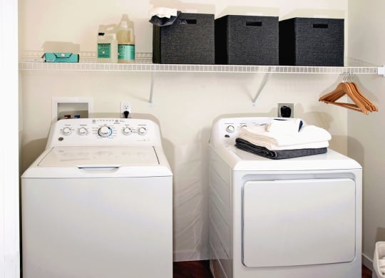 Washer and Dryer at The Bluffs at Liberty Glen, St. Cloud, MN 56304