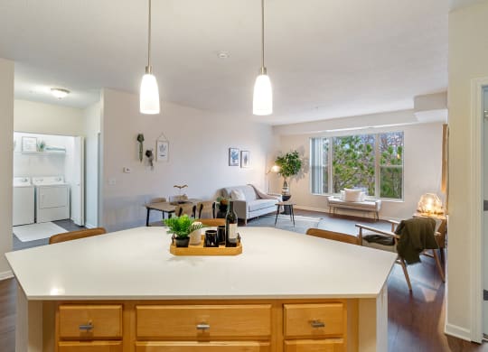 Apt Overview at The Bluffs at Nine Mile Creek, Eden Prairie, MN, 55344