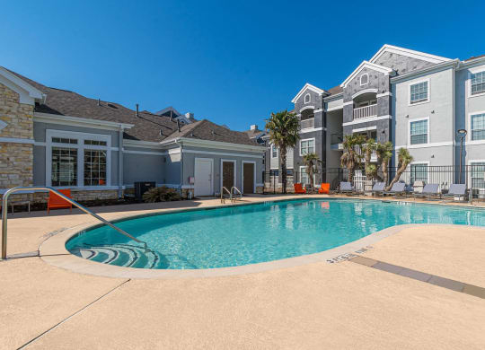 Large Pool at Capitol Crossing, Austin Texas