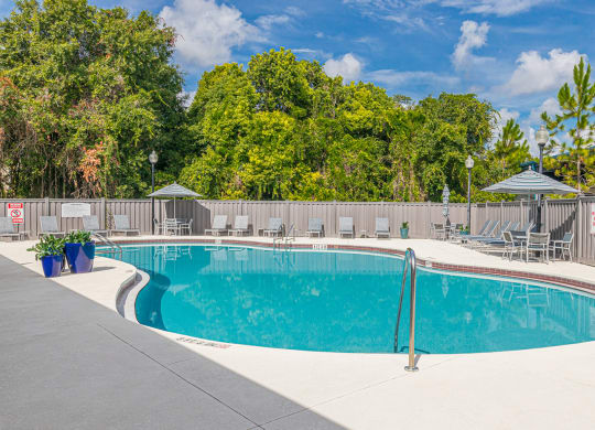 Dominium-Chapel Trace-Pool