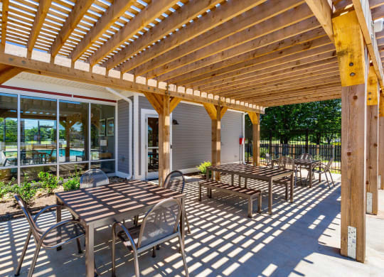 Shaded Patio at Chariot Pointe Apartments, Murfreesboro, TN