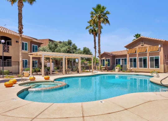 Dominium-Copper Cove-Pool
