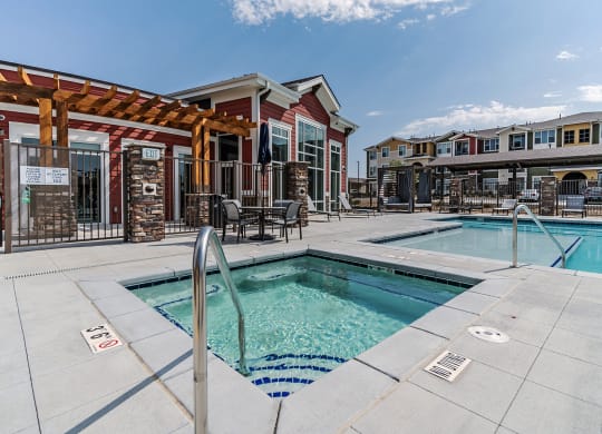 East Range Crossings_Outdoor Pool