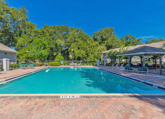 Dominium-Enclave at Pine Oaks-Pool