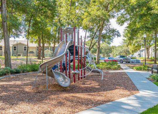 Dominium-Enclave at Pine Oaks-Playground