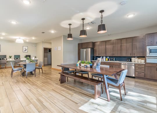 Dominium-Enclave at Pine Oaks-Clubhouse