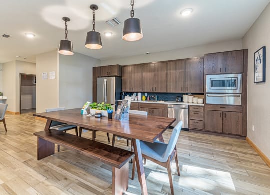 Dominium-Enclave at Pine Oaks-Community Kitchen